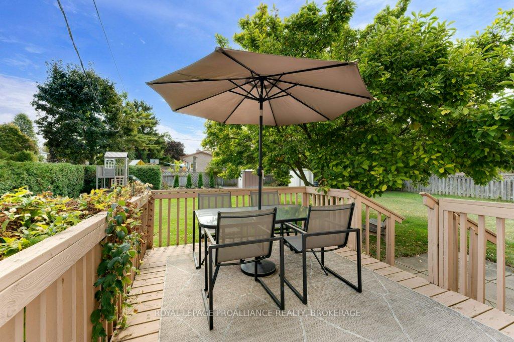 Photo 42 of 4 Glenaire Mews, Kingston, West of Sir John A. Blvd — HOMEH