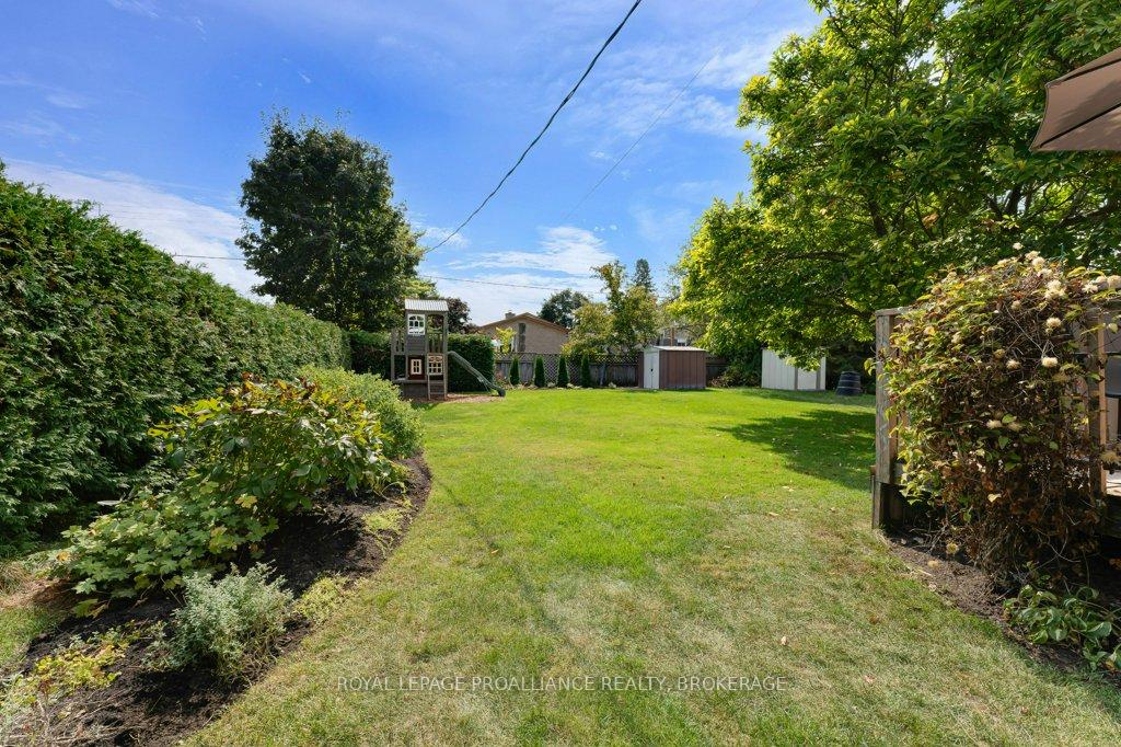 Photo 45 of 4 Glenaire Mews, Kingston, West of Sir John A. Blvd — HOMEH
