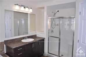 Photo 11 of 217 Losino Crescent, Ottawa, Kanata - Emerald Meadows/Trailwest — HOMEH