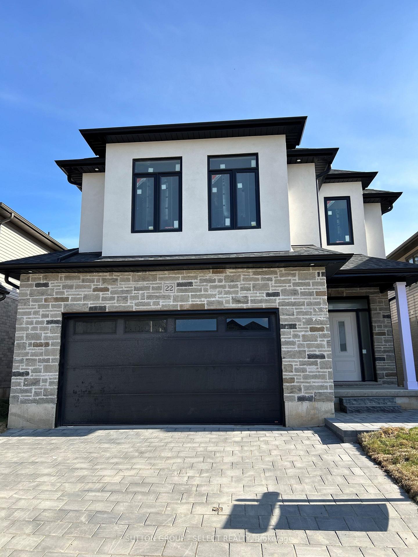 Photo 1 of Unit 22, 7966 Fallon Drive, Lucan Biddulph, Granton — HOMEH