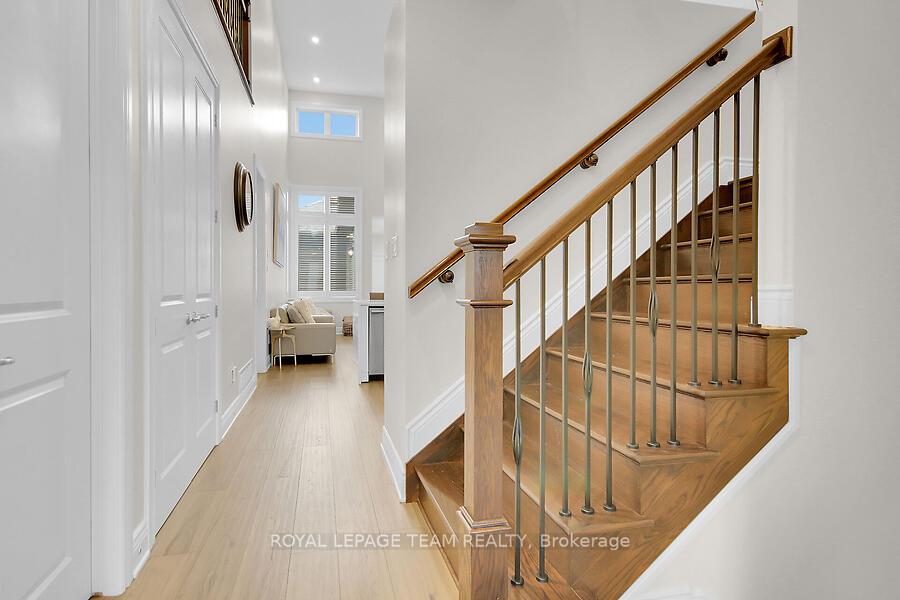 Photo 4 of 518 Chriscraft Way, Ottawa, Mahogany Community — HOMEH