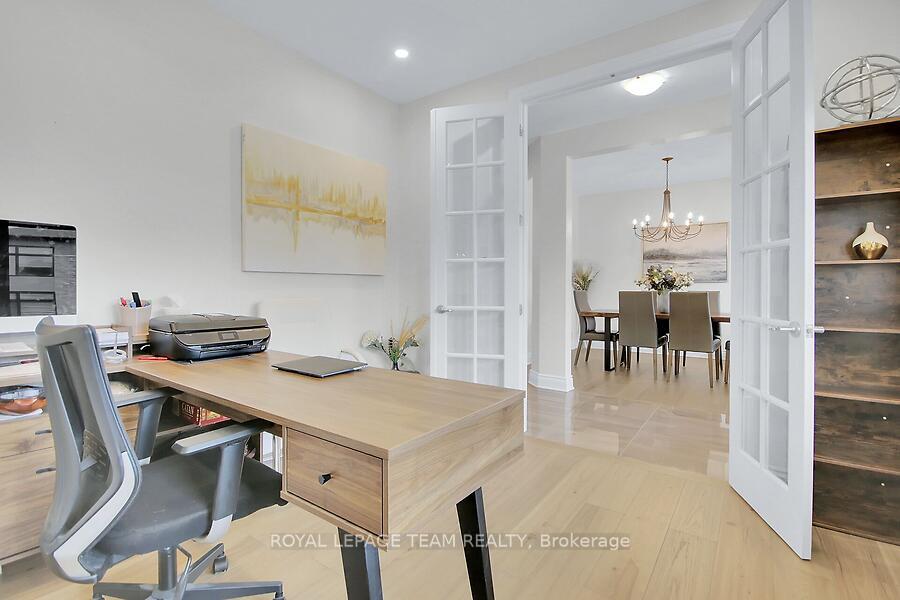 Photo 8 of 518 Chriscraft Way, Ottawa, Mahogany Community — HOMEH