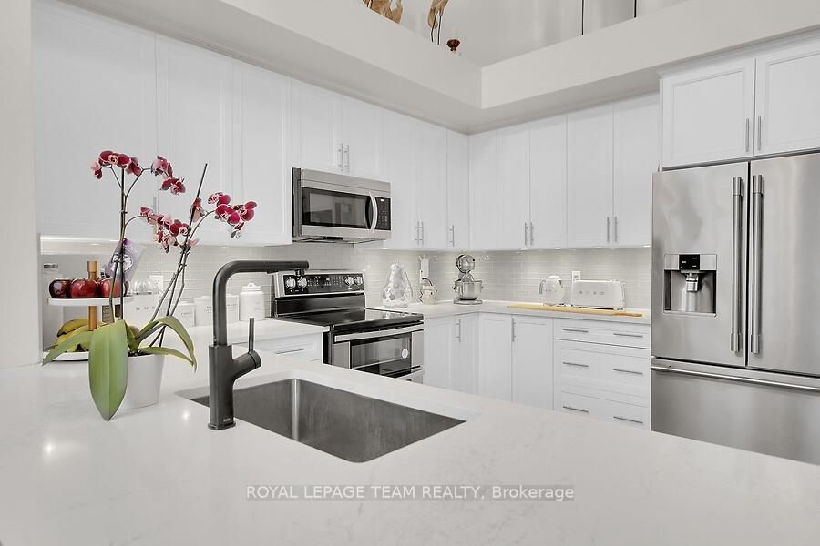Photo 14 of 518 Chriscraft Way, Ottawa, Mahogany Community — HOMEH