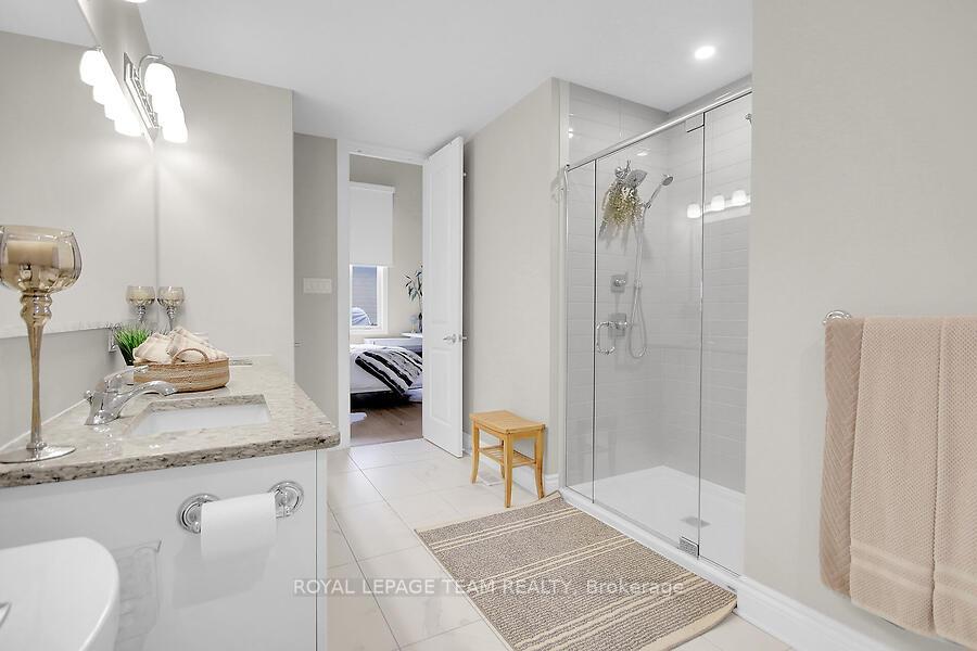 Photo 19 of 518 Chriscraft Way, Ottawa, Mahogany Community — HOMEH