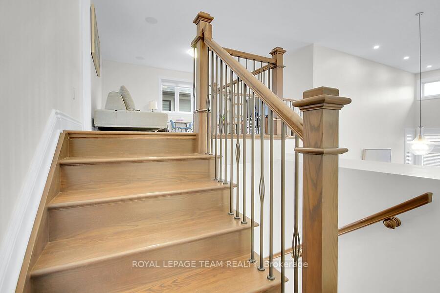 Photo 21 of 518 Chriscraft Way, Ottawa, Mahogany Community — HOMEH