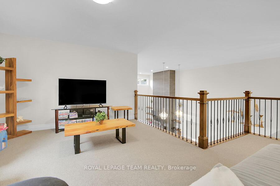 Photo 23 of 518 Chriscraft Way, Ottawa, Mahogany Community — HOMEH