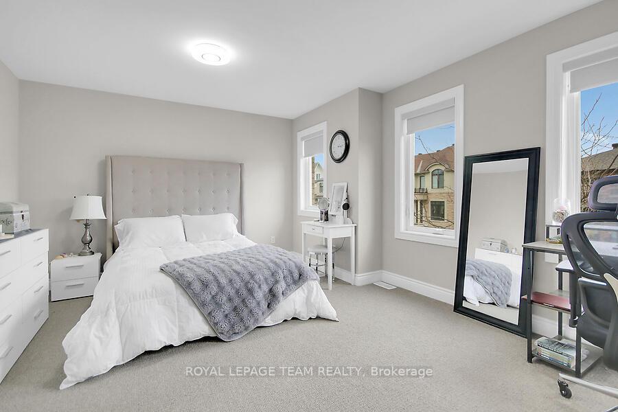 Photo 24 of 518 Chriscraft Way, Ottawa, Mahogany Community — HOMEH