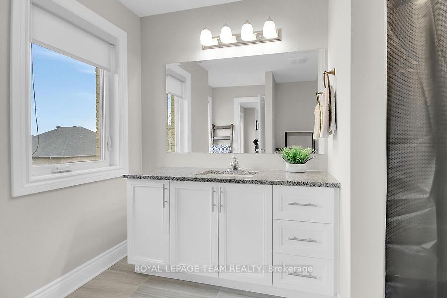 Photo 27 of 518 Chriscraft Way, Ottawa, Mahogany Community — HOMEH