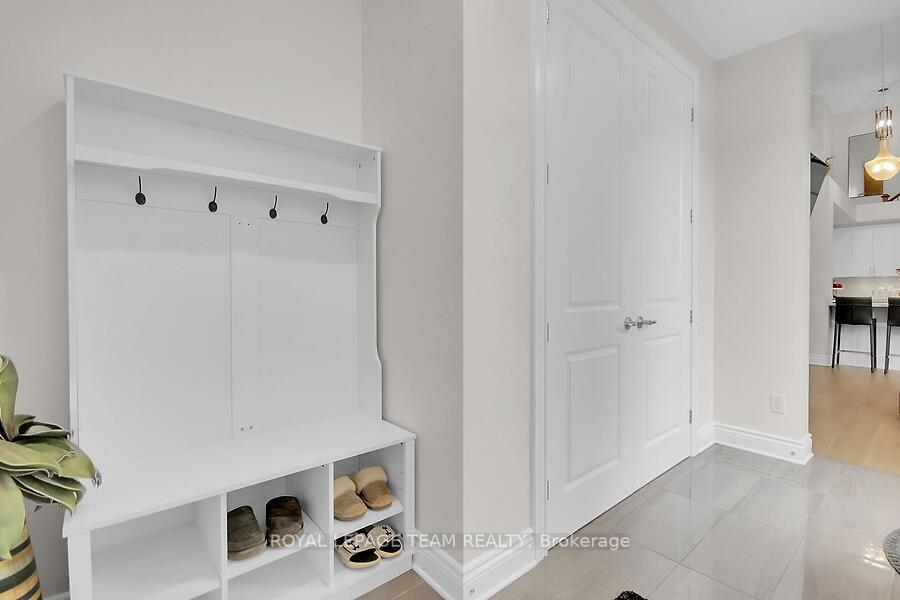 Photo 34 of 518 Chriscraft Way, Ottawa, Mahogany Community — HOMEH