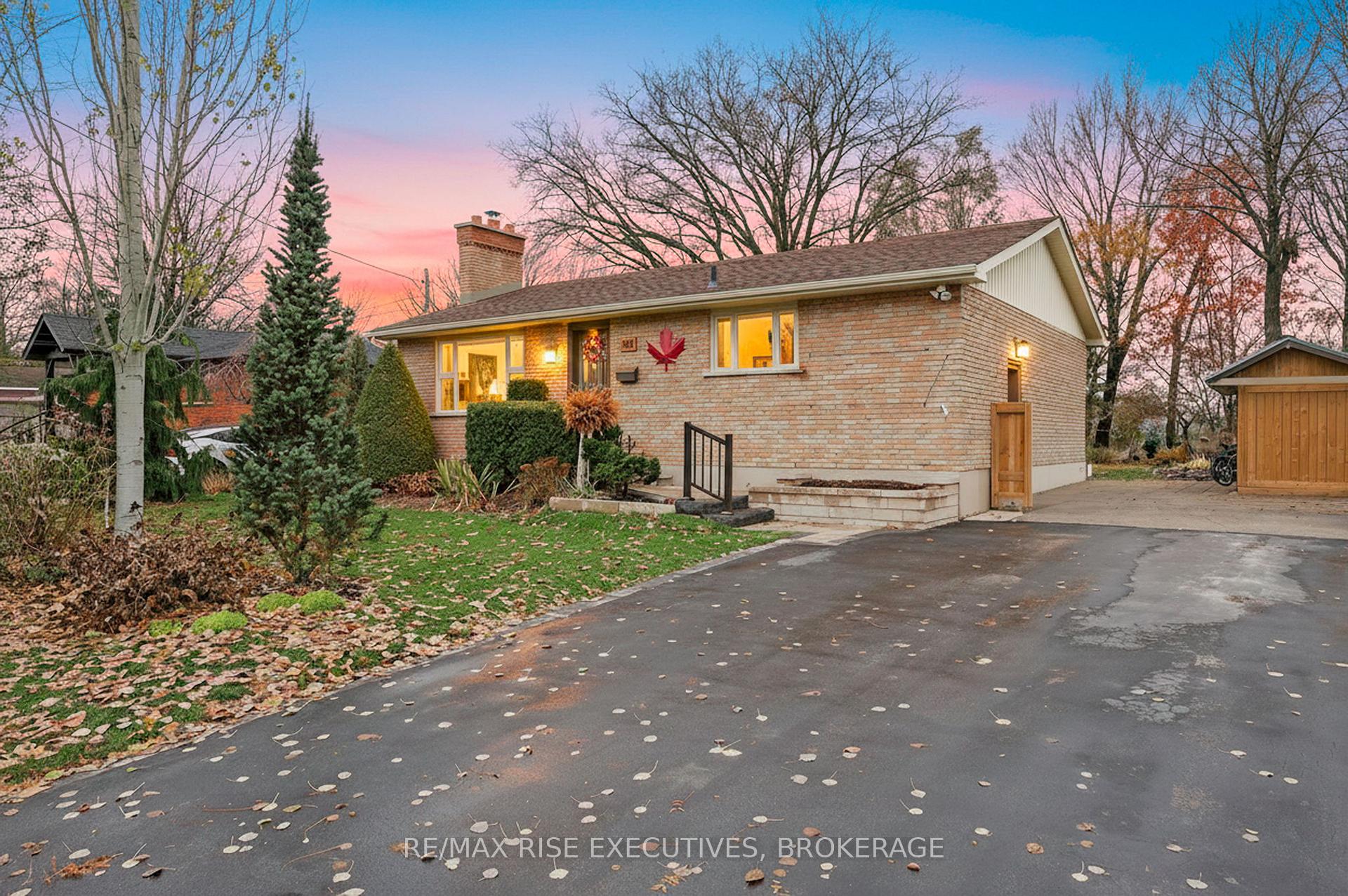 Photo 1 of 990 Woodbine Road, Kingston, North of Taylor-Kidd Blvd — HOMEH