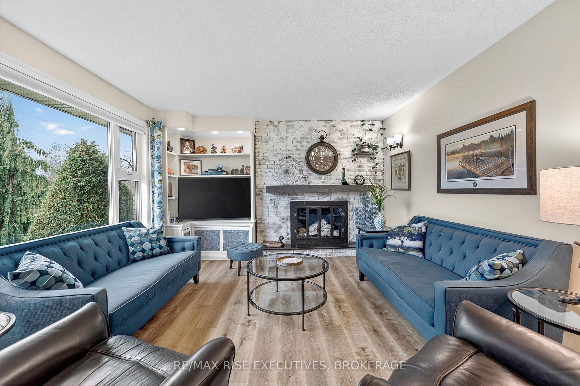 Photo 4 of 990 Woodbine Road, Kingston, North of Taylor-Kidd Blvd — HOMEH