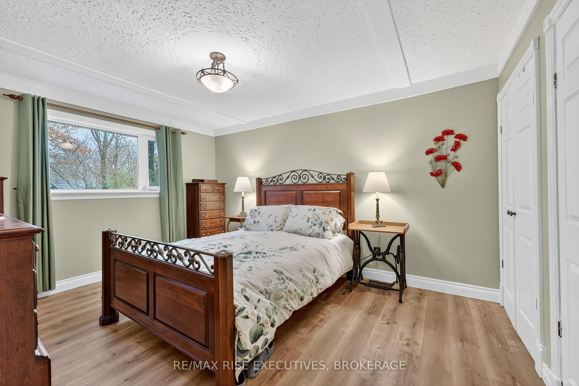 Photo 11 of 990 Woodbine Road, Kingston, North of Taylor-Kidd Blvd — HOMEH