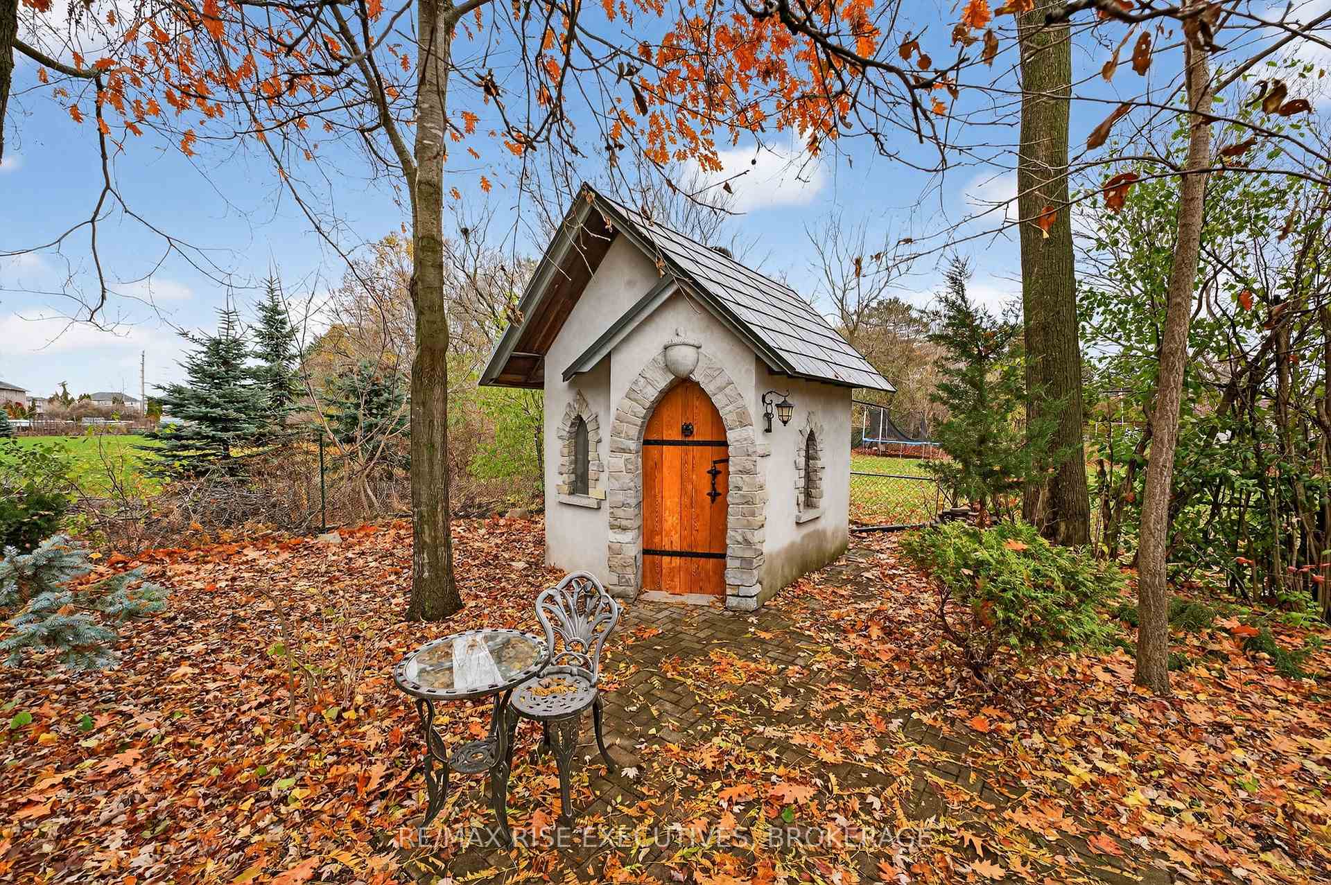 Photo 24 of 990 Woodbine Road, Kingston, North of Taylor-Kidd Blvd — HOMEH