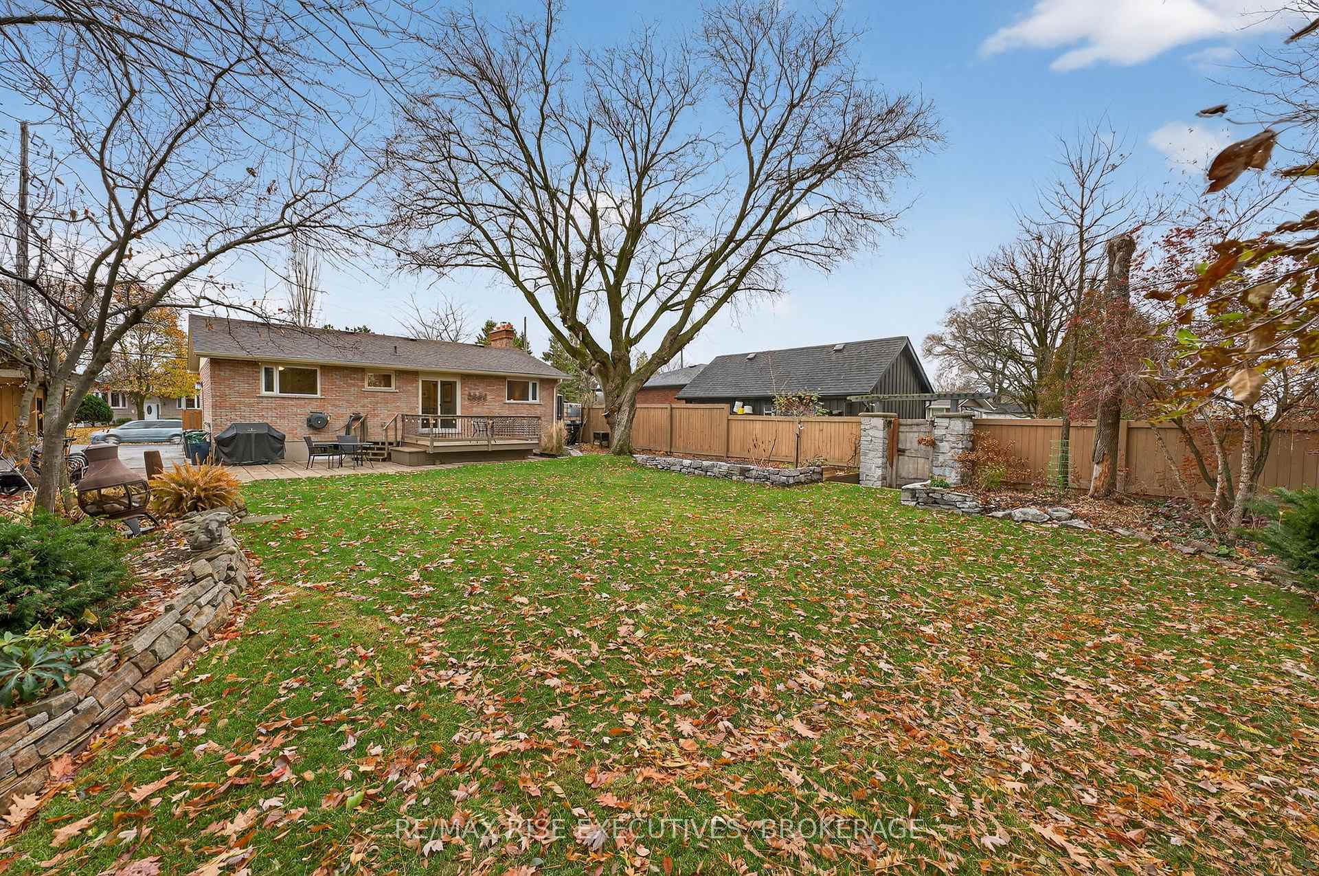 Photo 25 of 990 Woodbine Road, Kingston, North of Taylor-Kidd Blvd — HOMEH