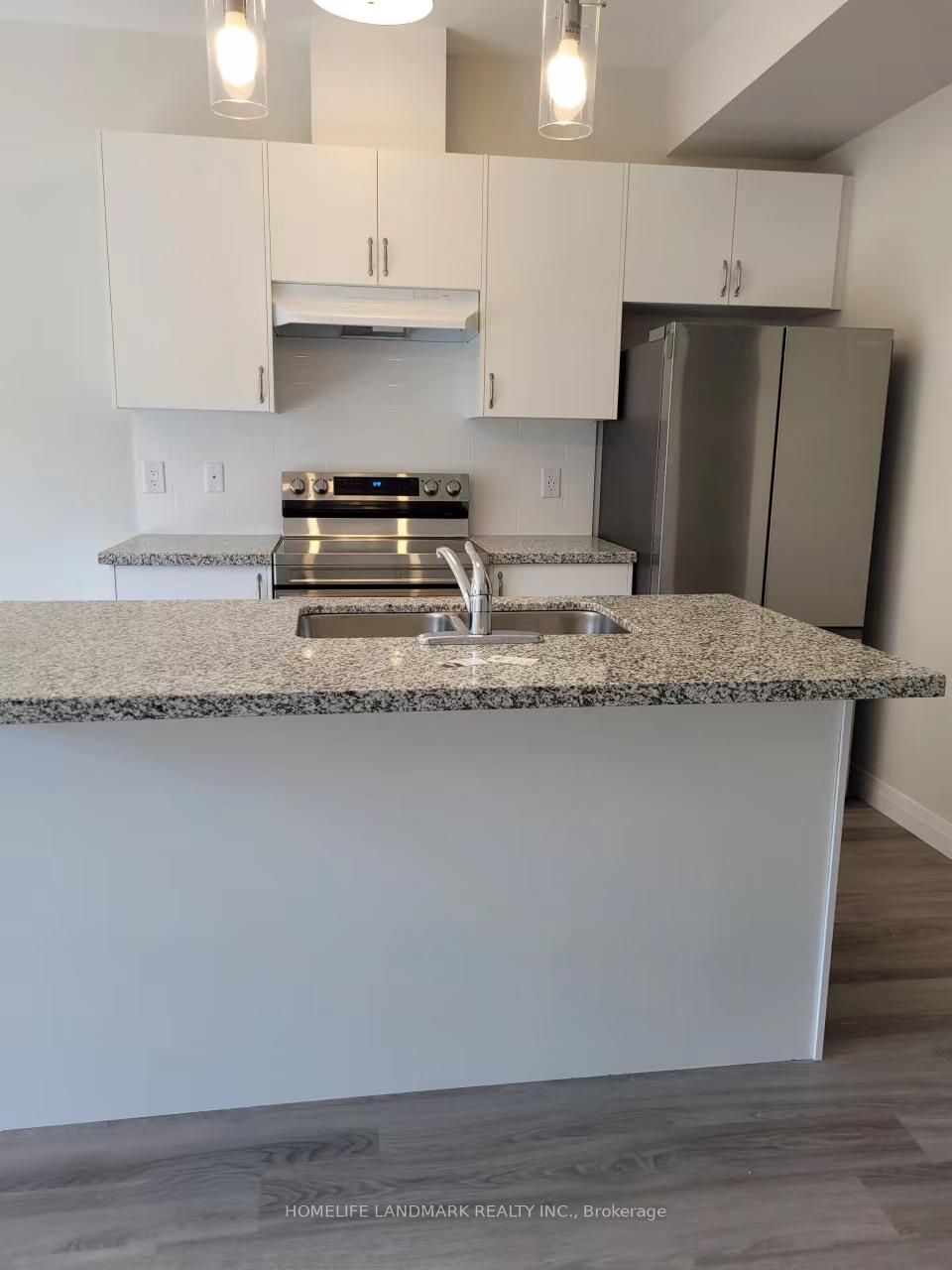 Photo 4 of 270 Melvin Avenue, Hamilton, McQuesten — HOMEH
