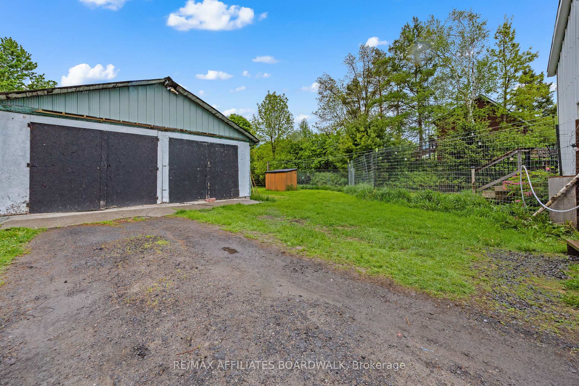 Photo 28 of 6631 Fourth Line Road, Ottawa, North Gower — HOMEH