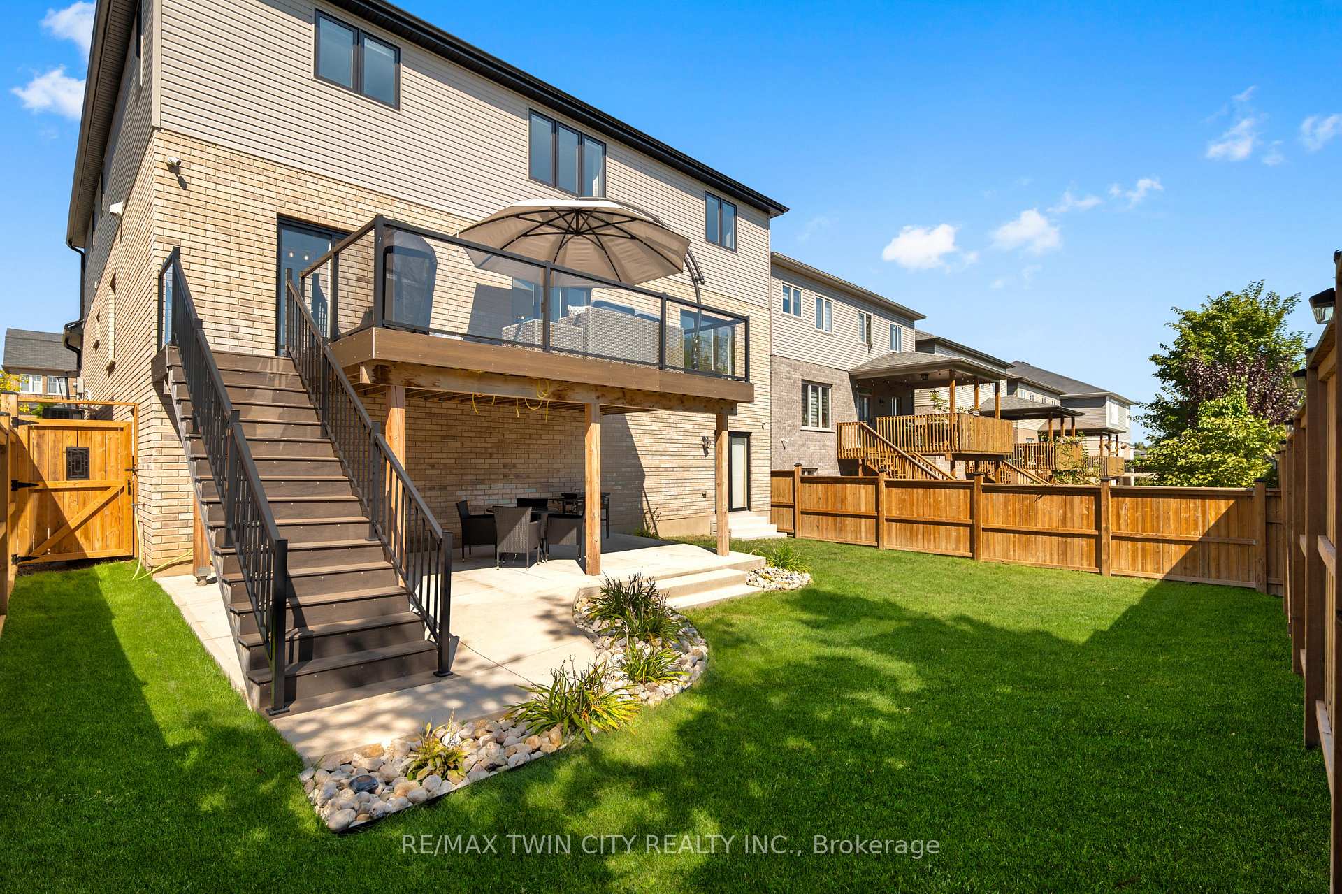 Photo 44 of 297 Blair Creek Drive, Kitchener — HOMEH