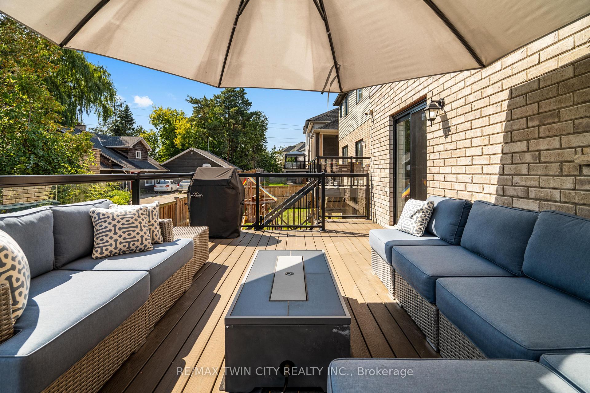 Photo 45 of 297 Blair Creek Drive, Kitchener — HOMEH