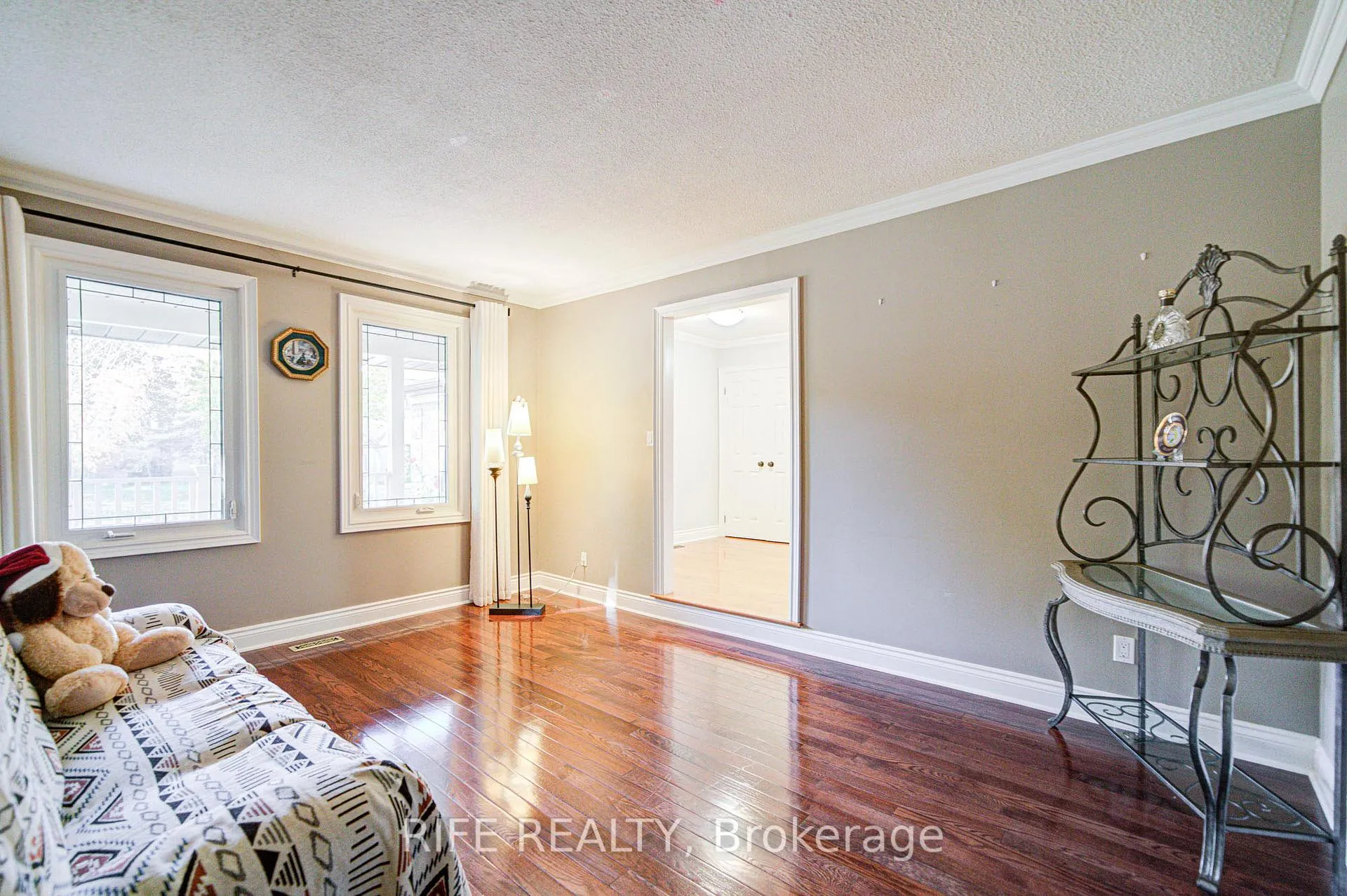 Photo 8 of 38 Longwater Chase, Markham, Unionville — HOMEH