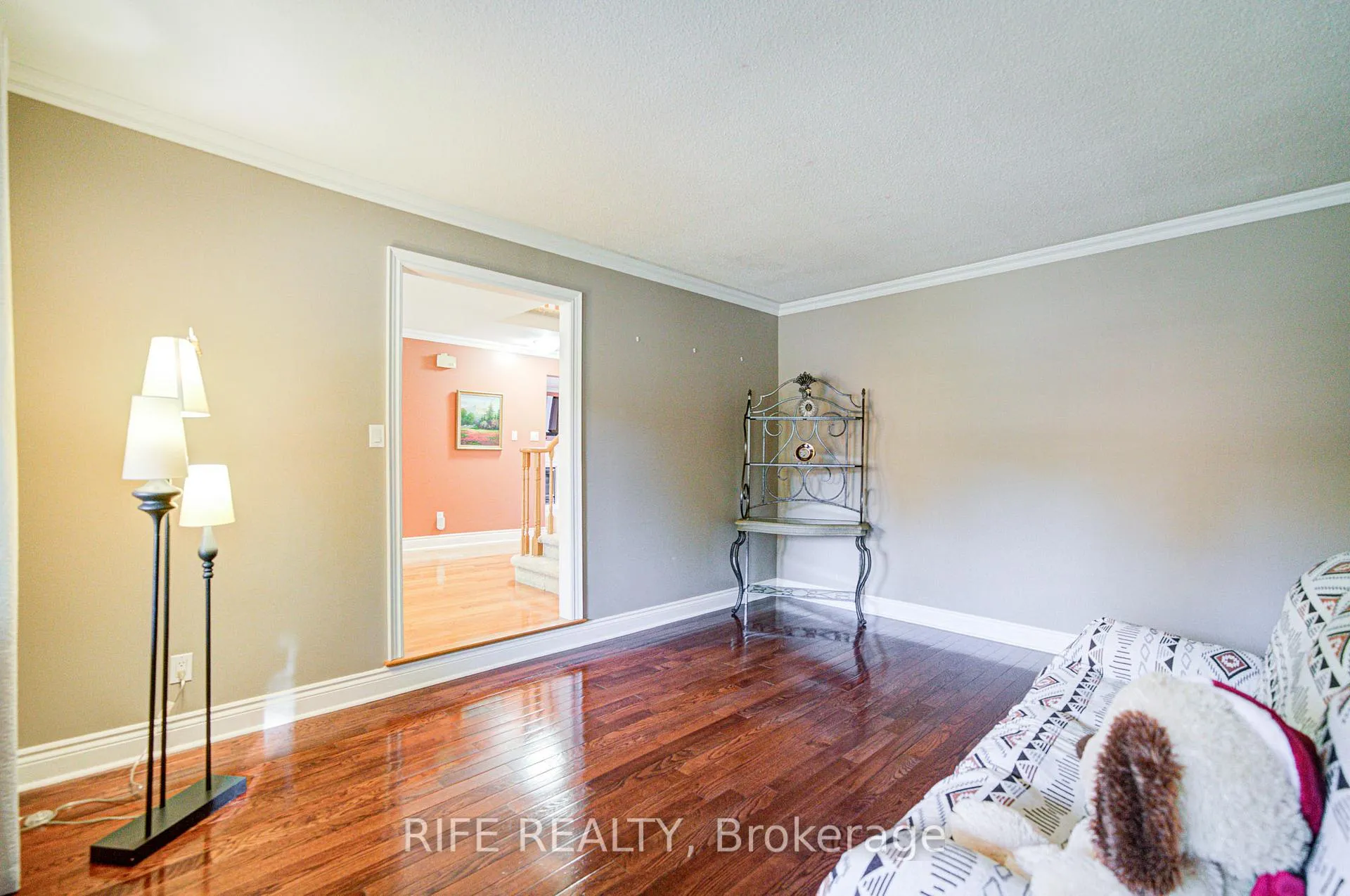 Photo 9 of 38 Longwater Chase, Markham, Unionville — HOMEH