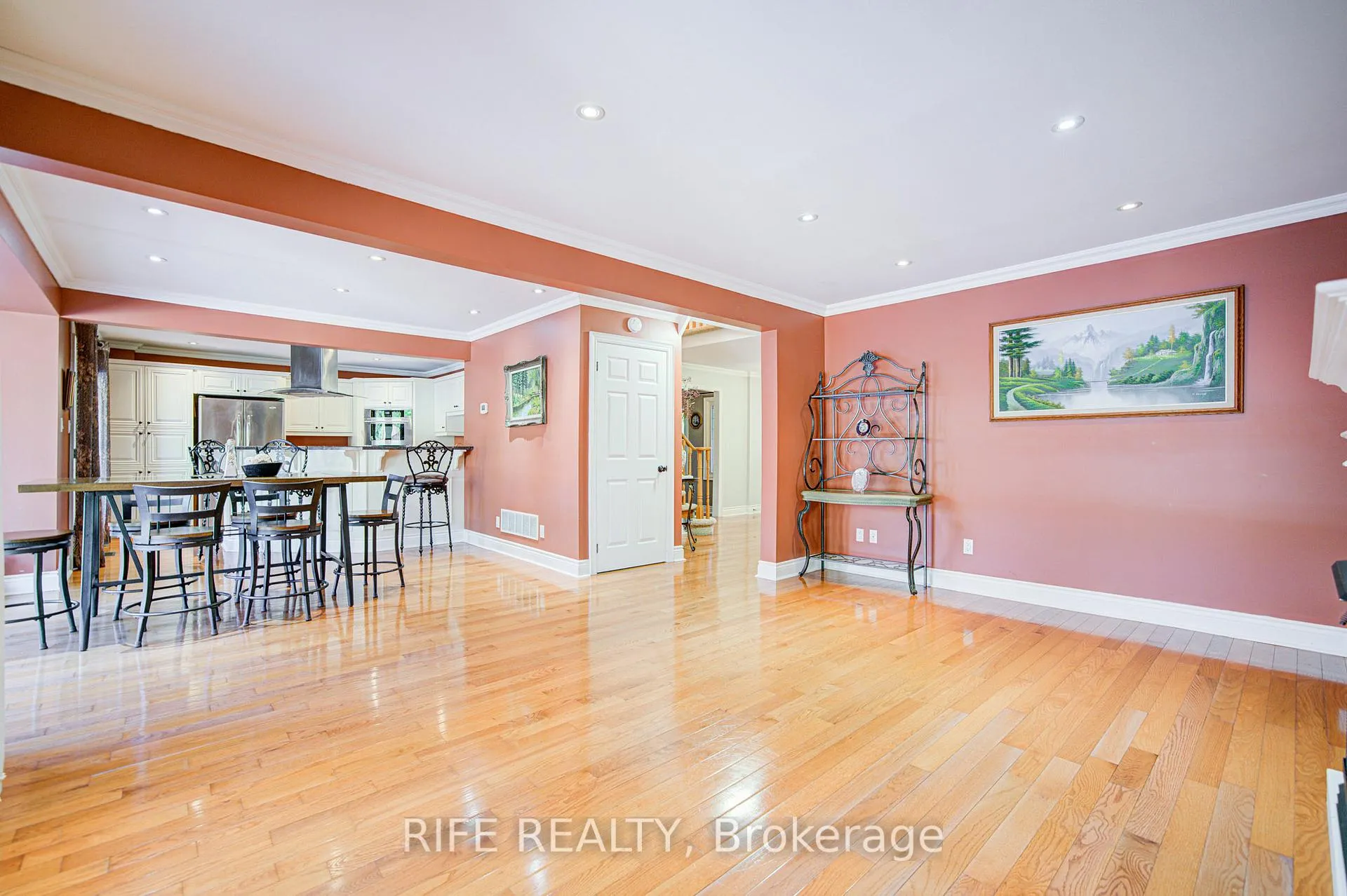 Photo 12 of 38 Longwater Chase, Markham, Unionville — HOMEH