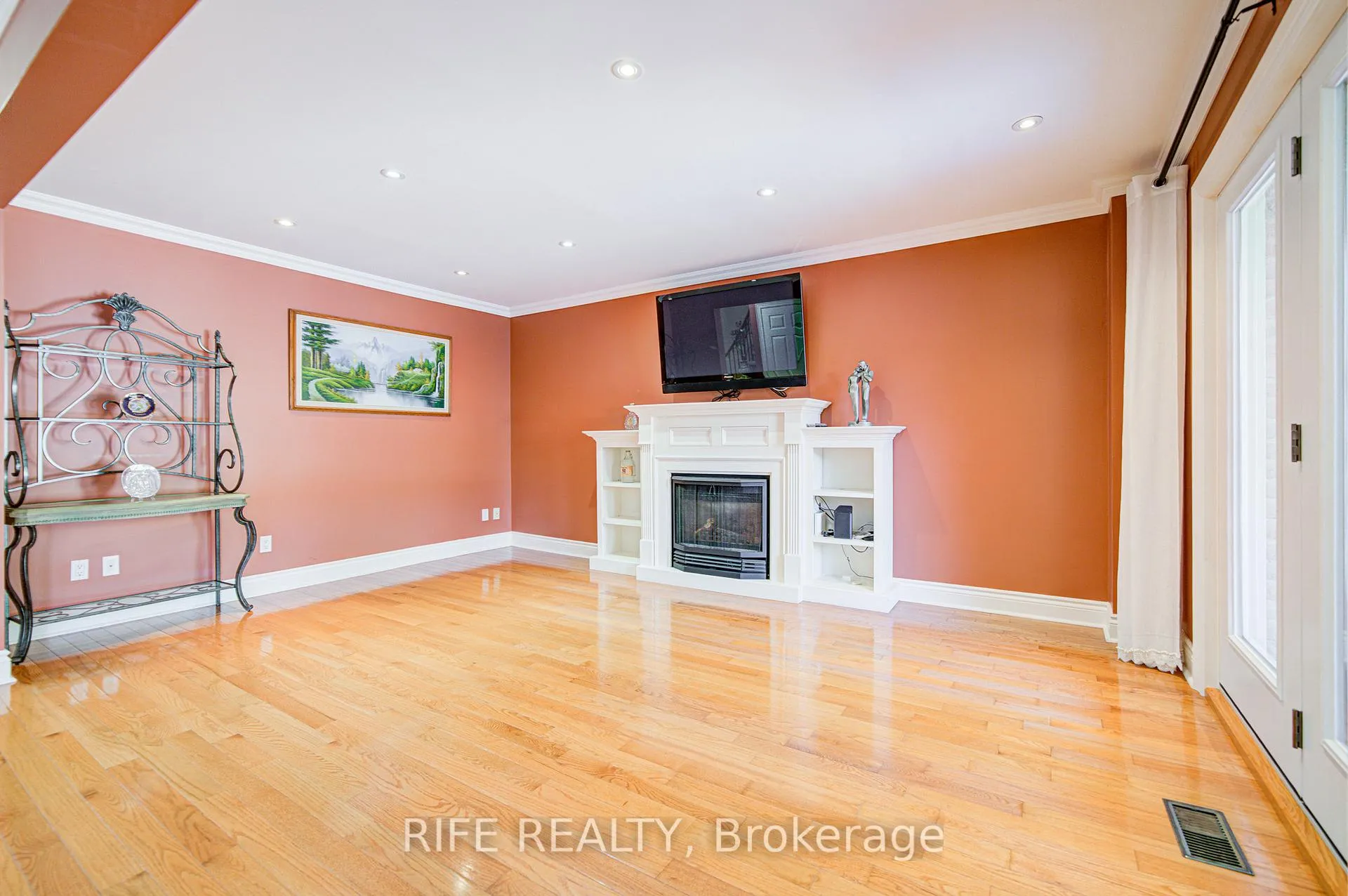 Photo 13 of 38 Longwater Chase, Markham, Unionville — HOMEH