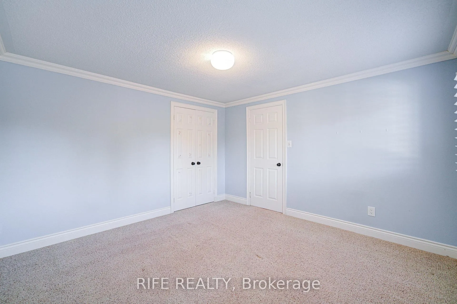 Photo 32 of 38 Longwater Chase, Markham, Unionville — HOMEH