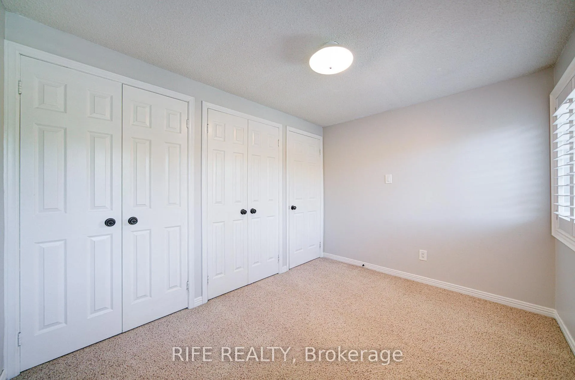 Photo 36 of 38 Longwater Chase, Markham, Unionville — HOMEH
