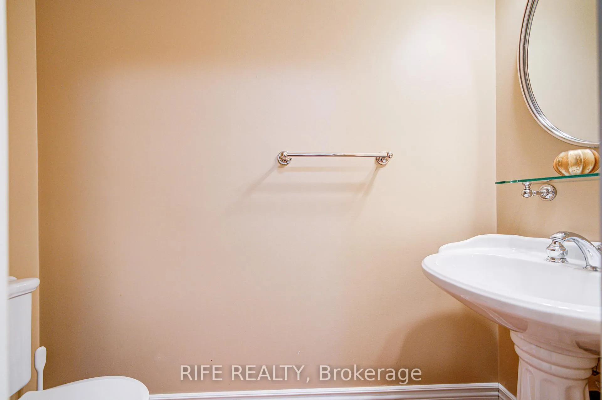 Photo 39 of 38 Longwater Chase, Markham, Unionville — HOMEH