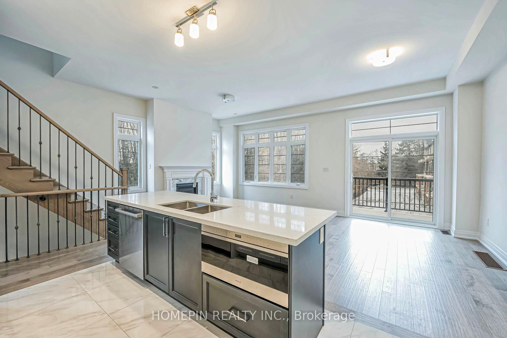Photo 10 of 8 Gardeners Lane, Markham, Angus Glen — HOMEH