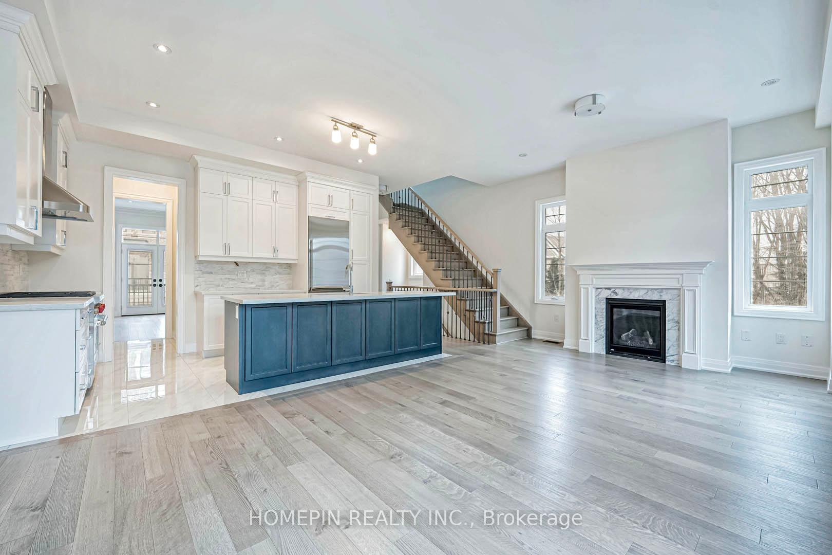 Photo 12 of 8 Gardeners Lane, Markham, Angus Glen — HOMEH