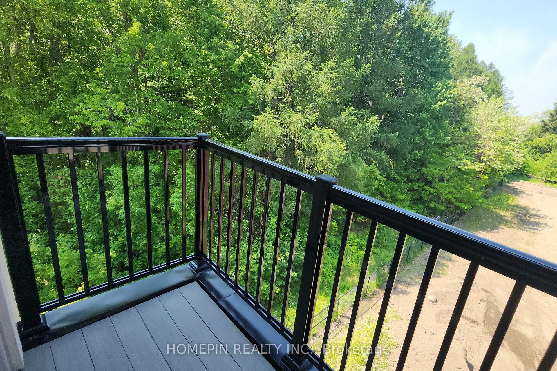 Photo 17 of 8 Gardeners Lane, Markham, Angus Glen — HOMEH