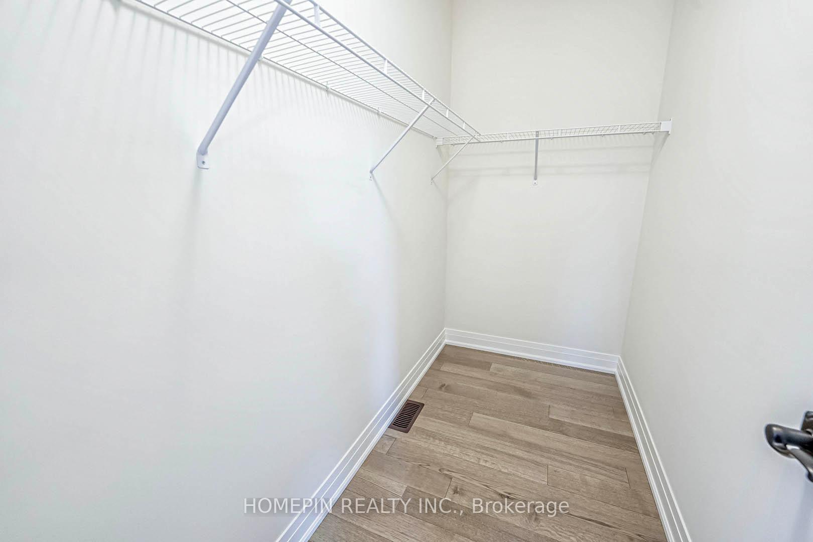 Photo 20 of 8 Gardeners Lane, Markham, Angus Glen — HOMEH