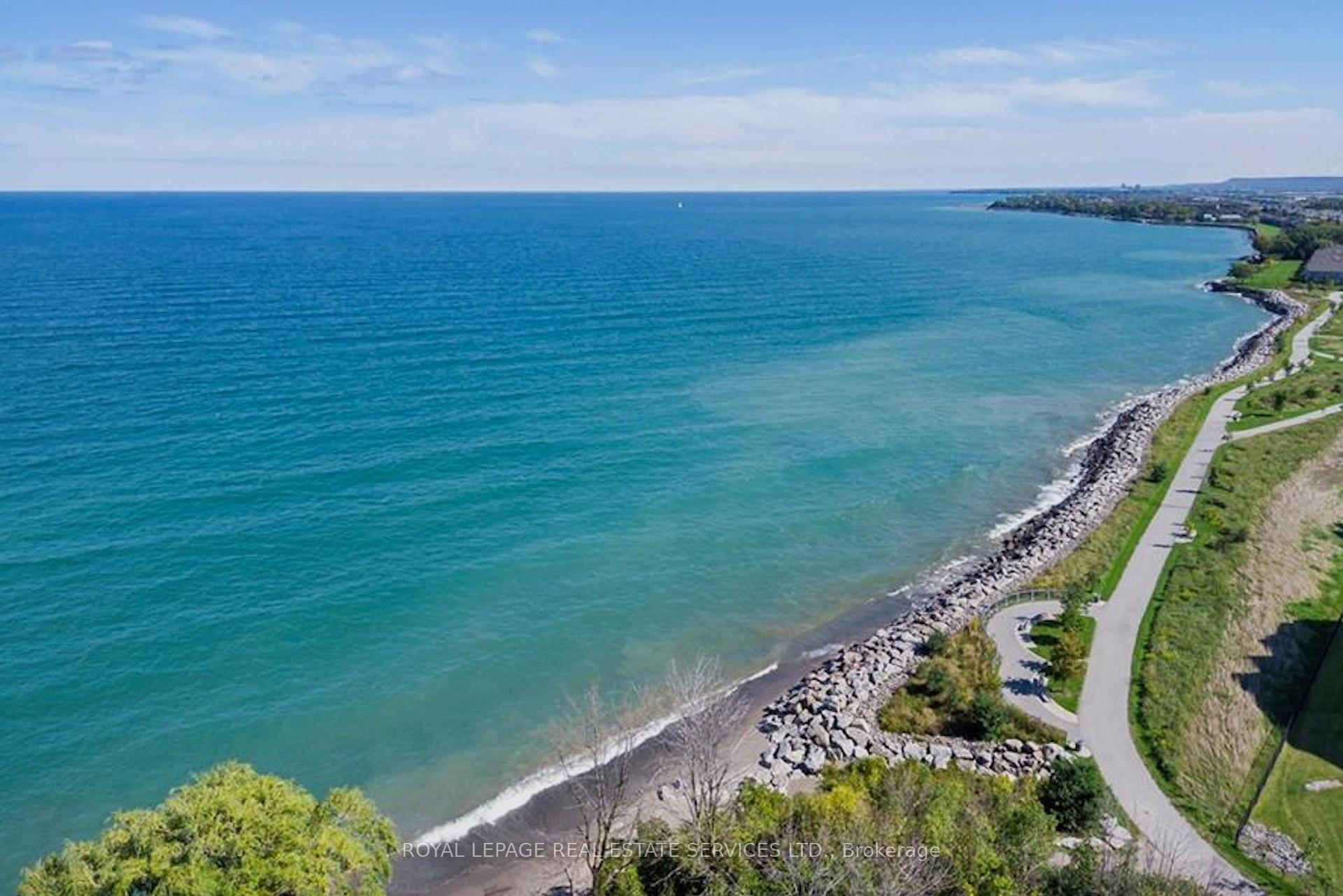 Photo 42 of 59 Southshore Crescent, Hamilton, Lakeshore — HOMEH