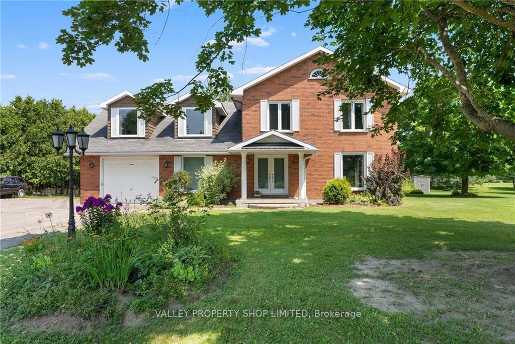 Photo 1 of 876 Russett Drive, McNab/Braeside, Mcnab/Braeside Twps — HOMEH