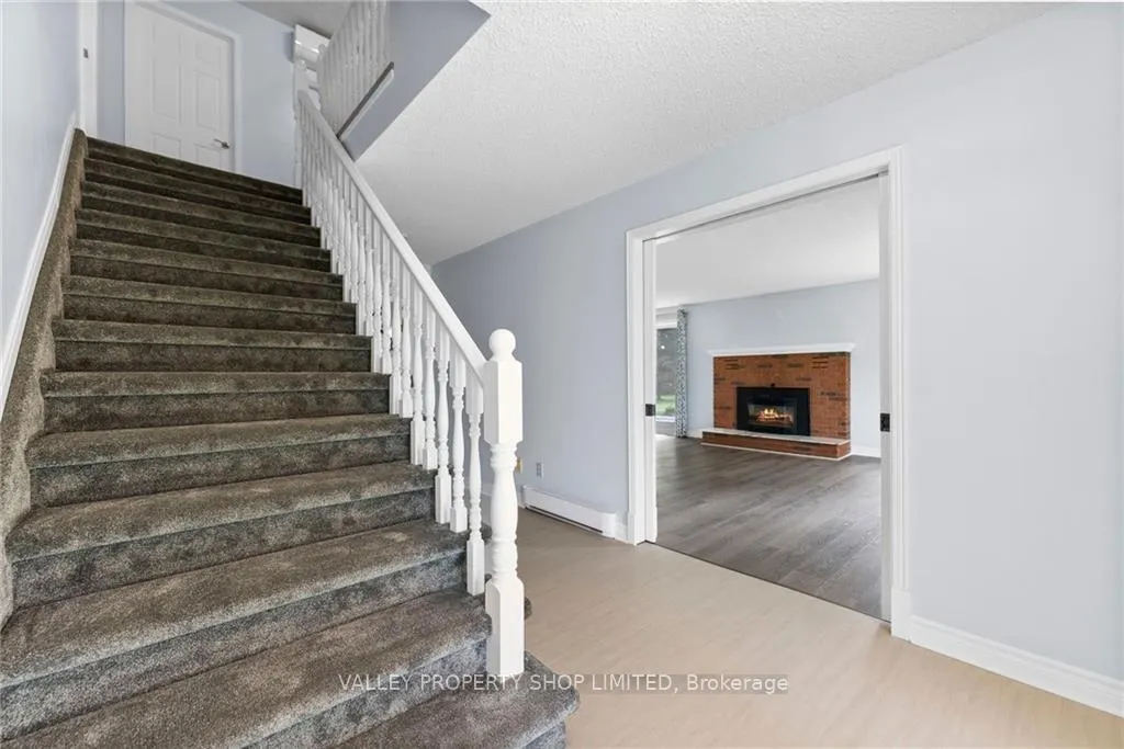 Photo 19 of 876 Russett Drive, McNab/Braeside, Mcnab/Braeside Twps — HOMEH
