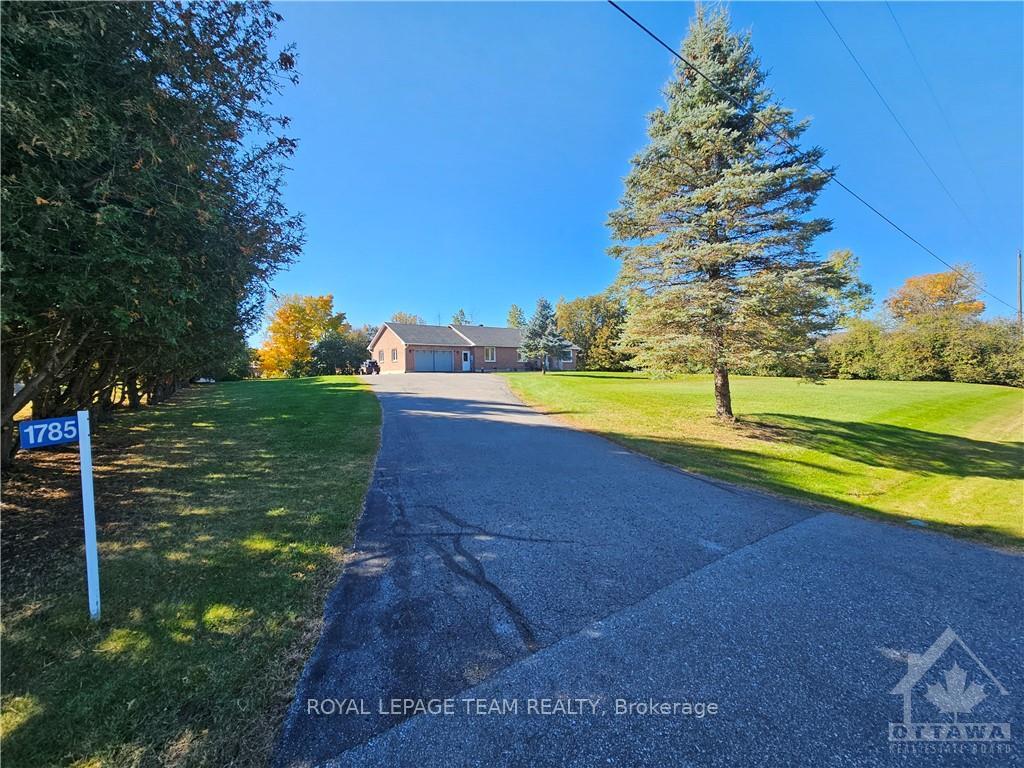 Photo 1 of 1785 11TH Line, Lanark Highlands, Lanark Highlands (Dalhousie) Twp — HOMEH