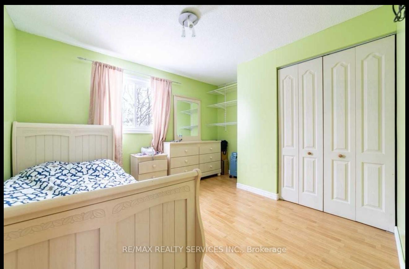 Photo 8 of Unit Main Level, 479 Westheights Drive, Kitchener — HOMEH