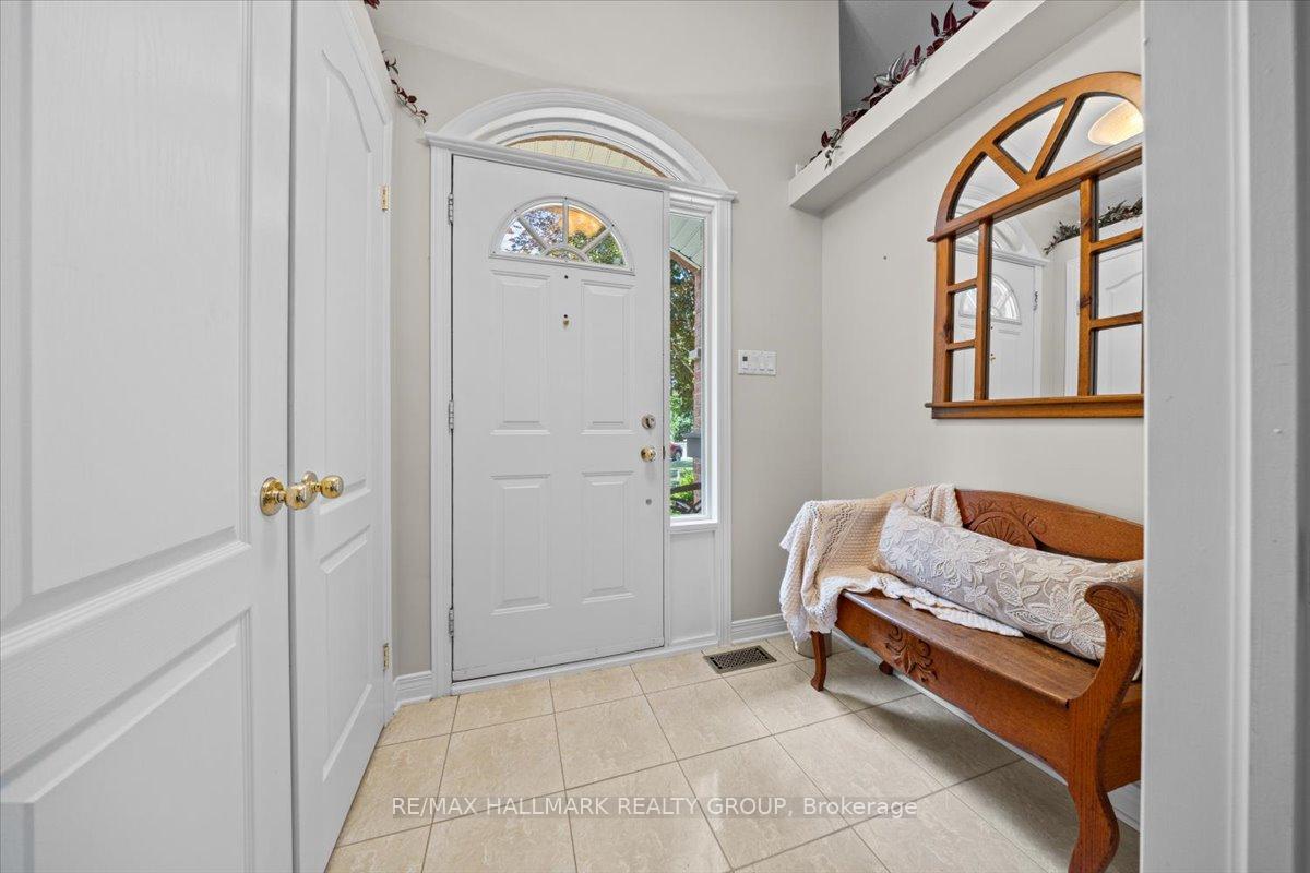 Photo 4 of 50 Kingbird Court, Ottawa, Kanata - Bridlewood — HOMEH