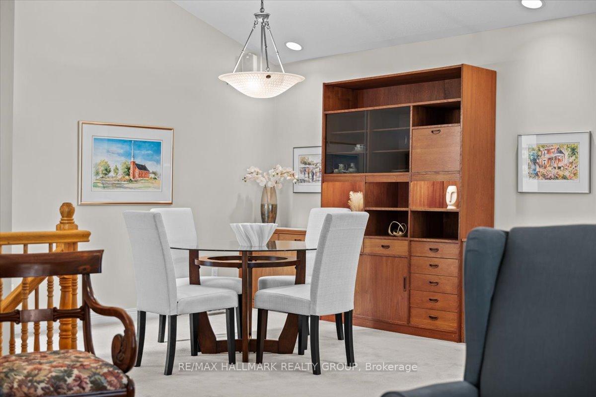 Photo 15 of 50 Kingbird Court, Ottawa, Kanata - Bridlewood — HOMEH