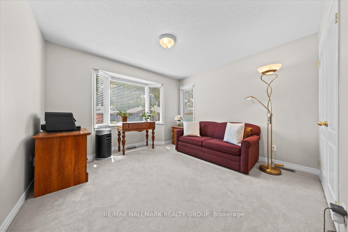 Photo 26 of 50 Kingbird Court, Ottawa, Kanata - Bridlewood — HOMEH