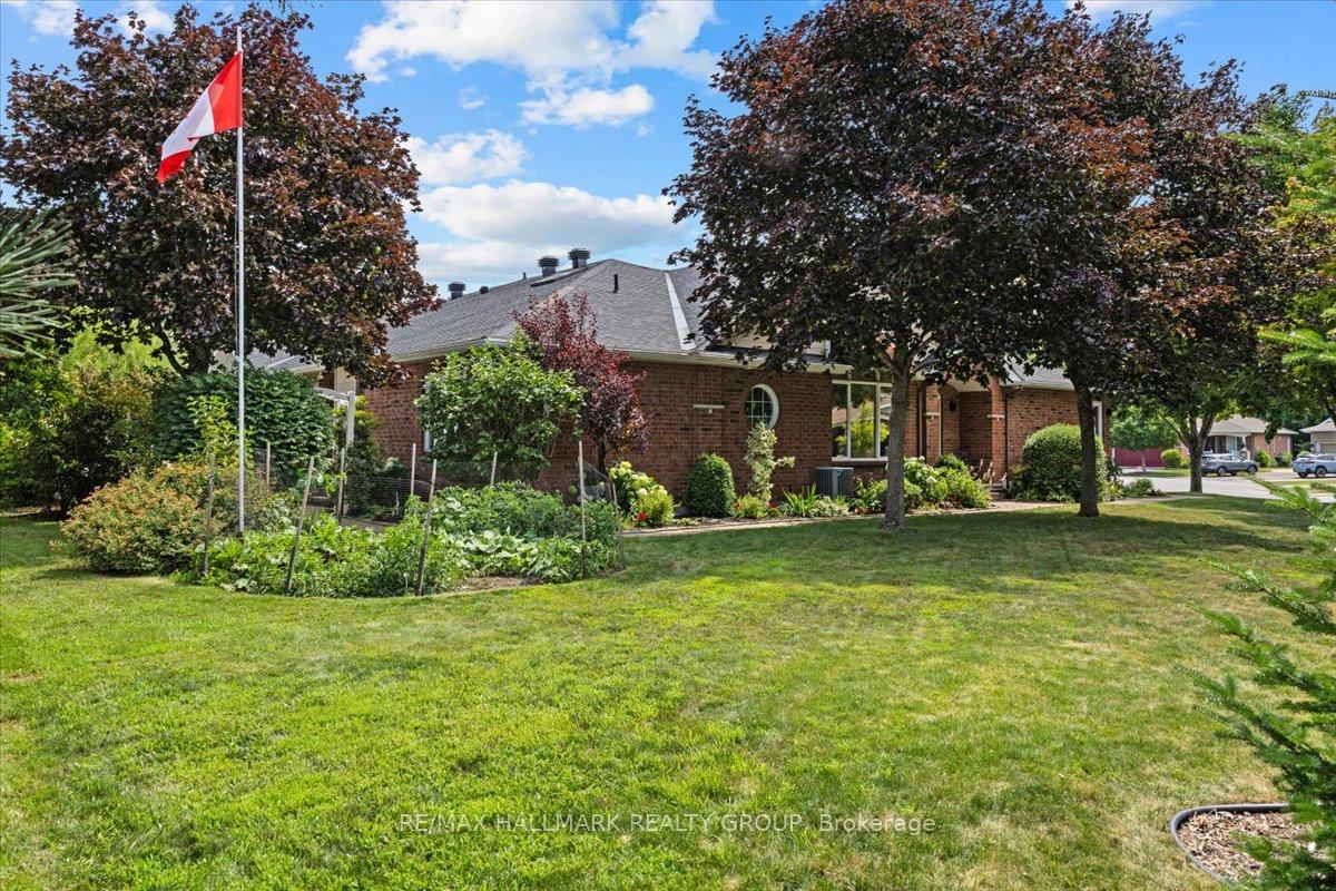 Photo 42 of 50 Kingbird Court, Ottawa, Kanata - Bridlewood — HOMEH