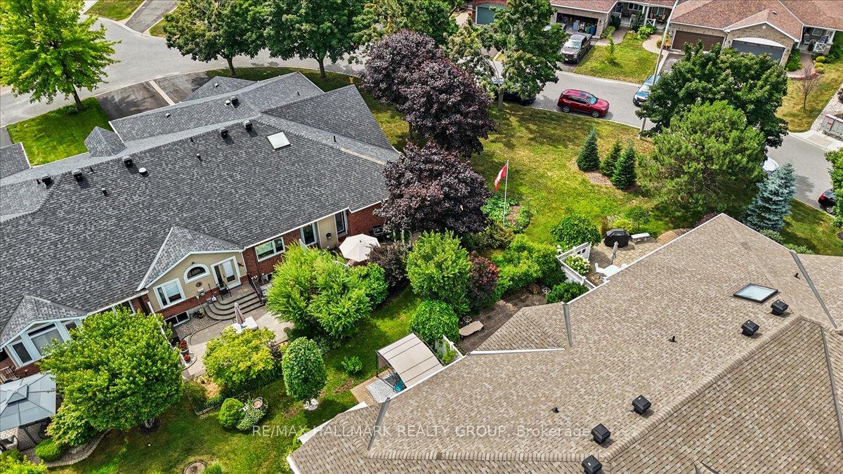 Photo 46 of 50 Kingbird Court, Ottawa, Kanata - Bridlewood — HOMEH