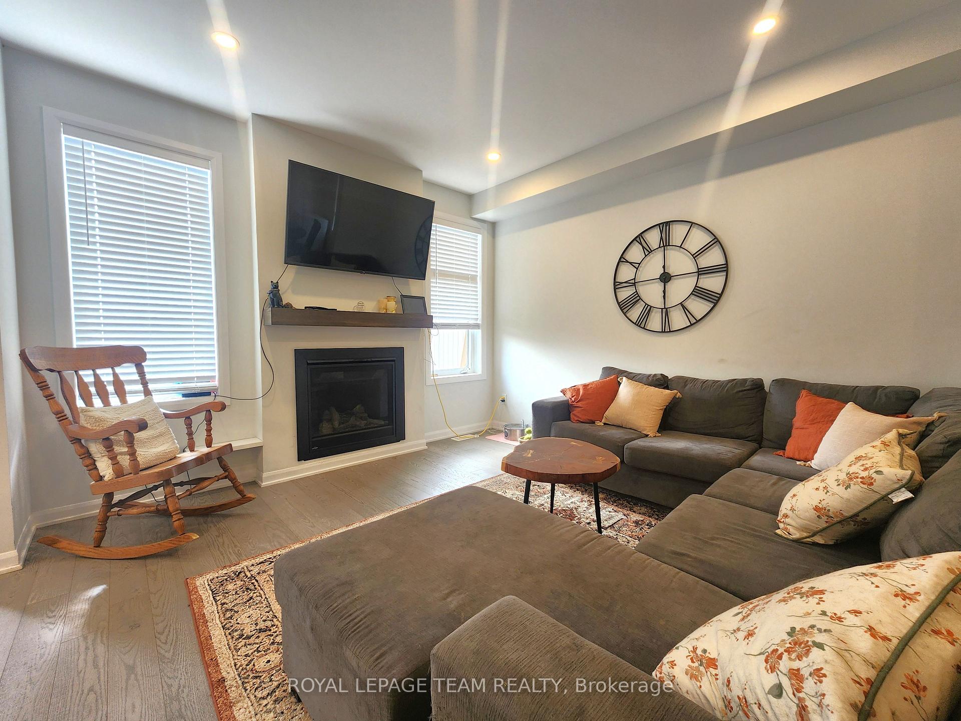 Photo 5 of 590 Paine Avenue, Ottawa, Kanata - Kanata Lakes/Heritage Hills — HOMEH