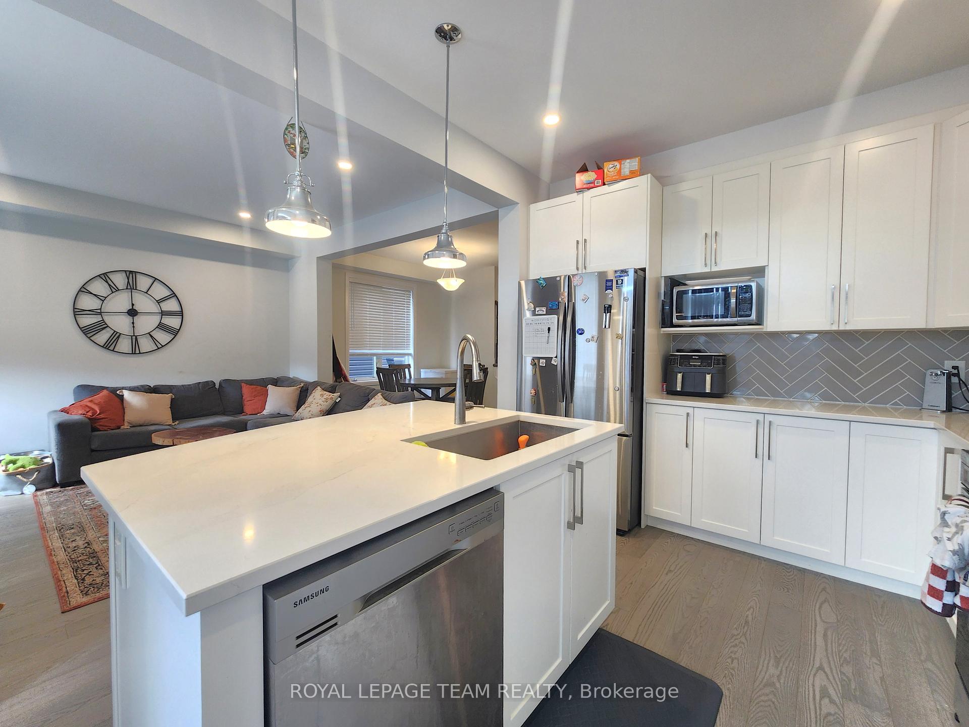 Photo 7 of 590 Paine Avenue, Ottawa, Kanata - Kanata Lakes/Heritage Hills — HOMEH
