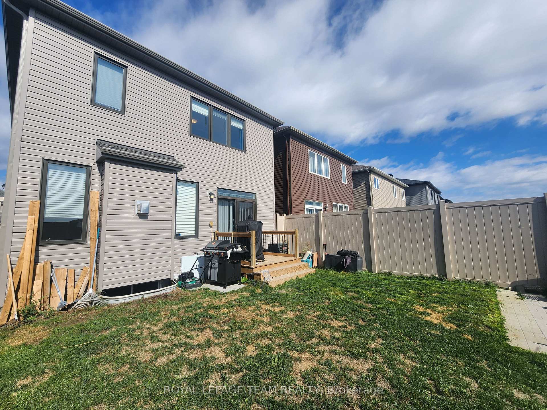 Photo 17 of 590 Paine Avenue, Ottawa, Kanata - Kanata Lakes/Heritage Hills — HOMEH