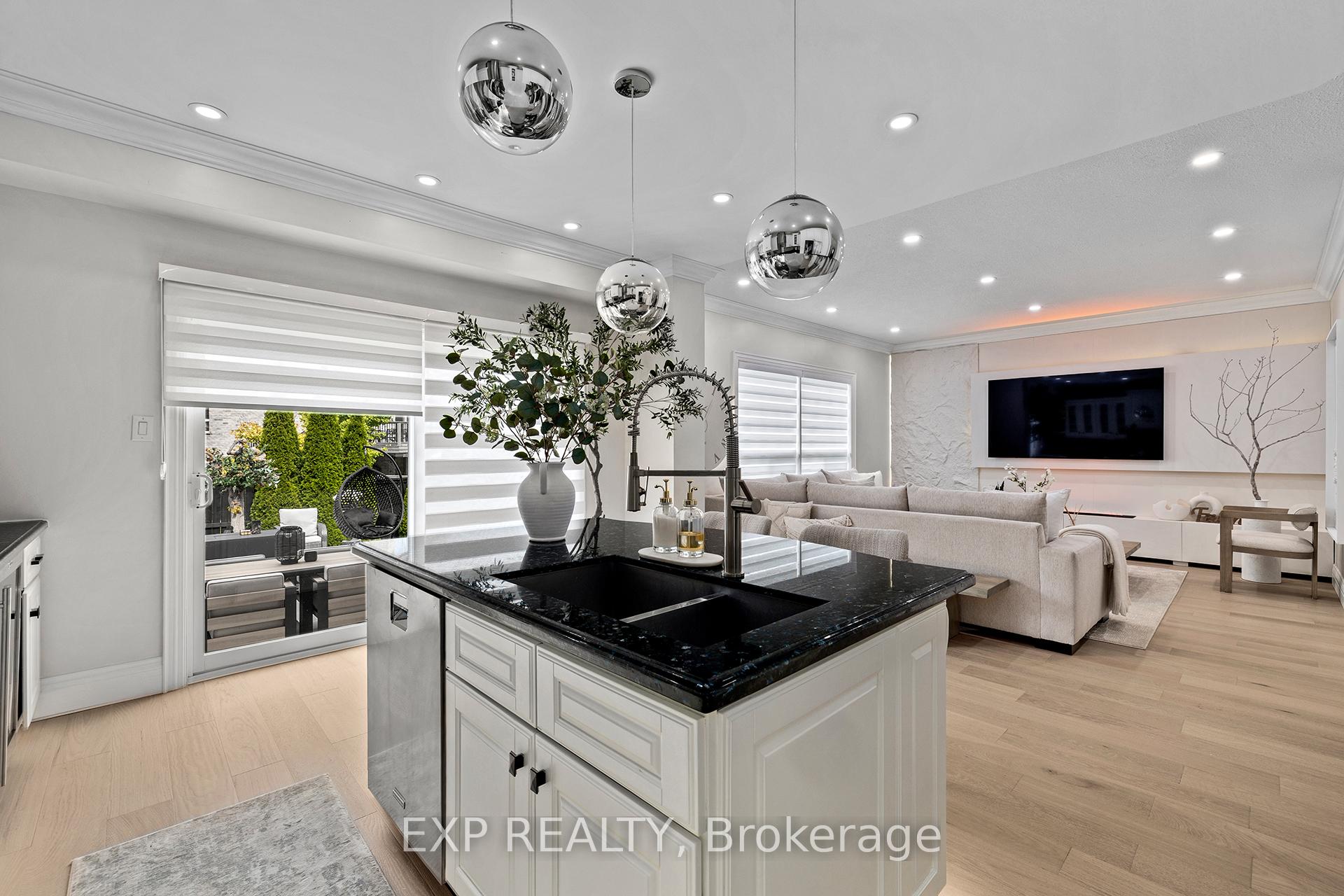 Photo 15 of 243 Sims Estate Drive, Kitchener, Grand River South — HOMEH