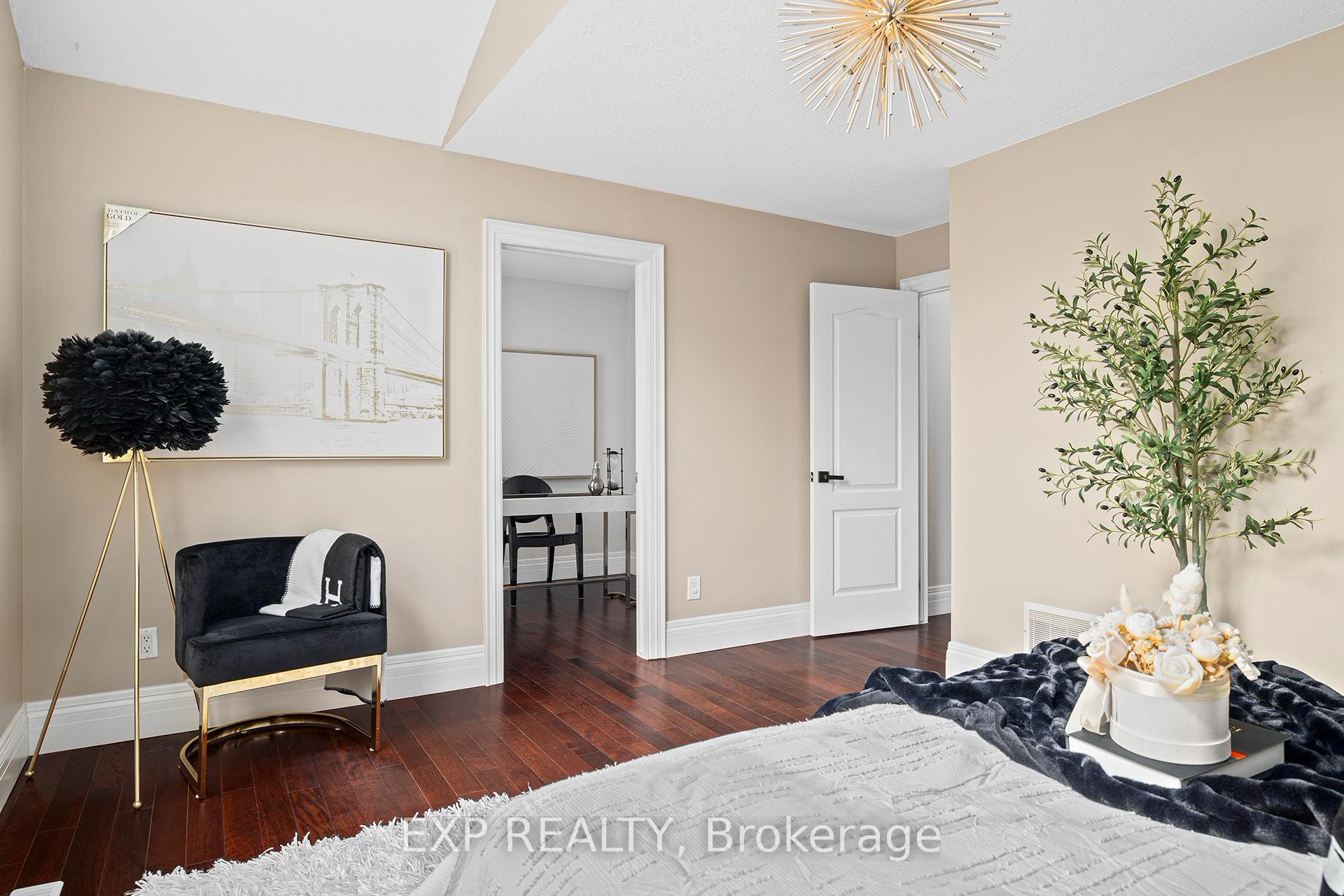 Photo 30 of 243 Sims Estate Drive, Kitchener, Grand River South — HOMEH
