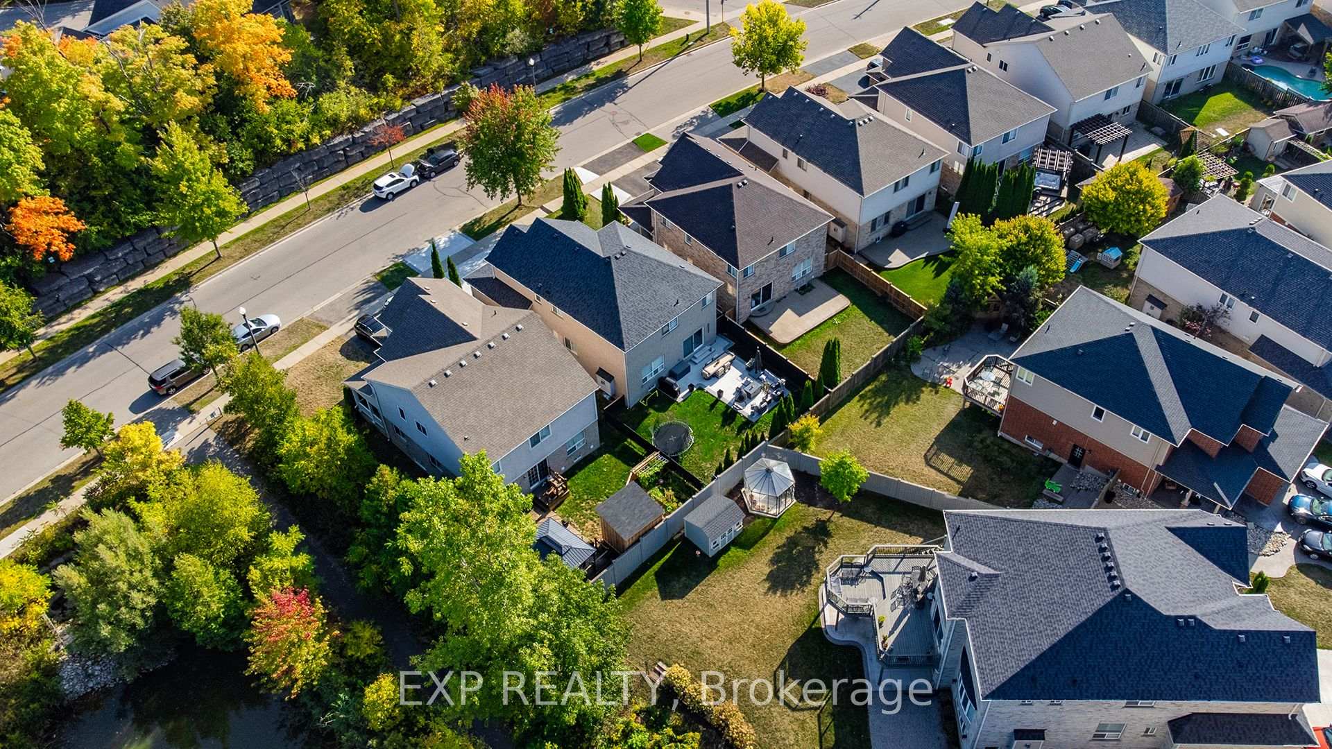 Photo 44 of 243 Sims Estate Drive, Kitchener, Grand River South — HOMEH