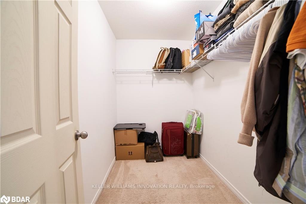 Photo 14 of 44 Saddlebrook Court, Kitchener — HOMEH